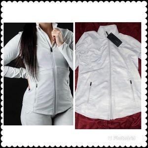 New medium Alphalete sweater